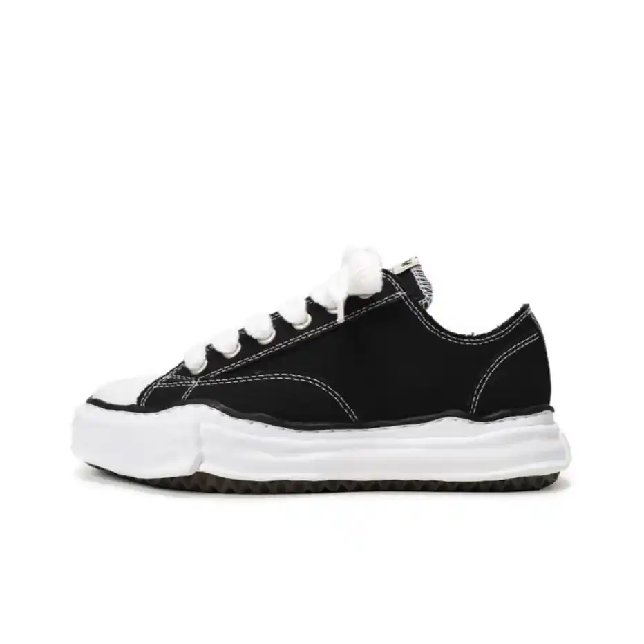 Maison Mihara Yasuhiro Peterson OG Sole Canvas Low Sneakers Black_2_11zon