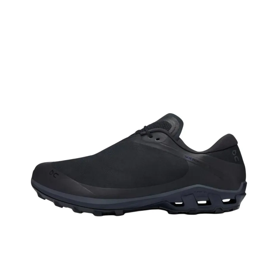 On-Running-x-Post-Archive-Faction-Paf-Cloudventure-Peak-All-Black-1.webp
